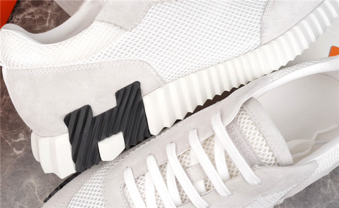 H**me5 snekaers hm014