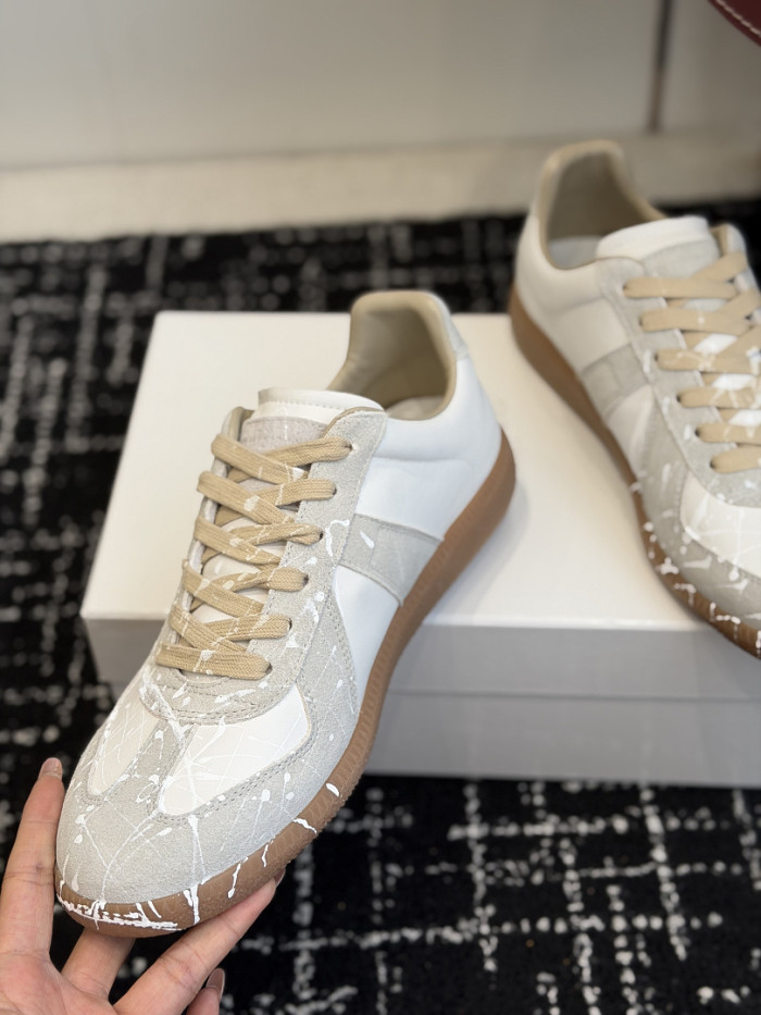 Ma1s0n Marg*e1a CALFSKIN S57WS0378