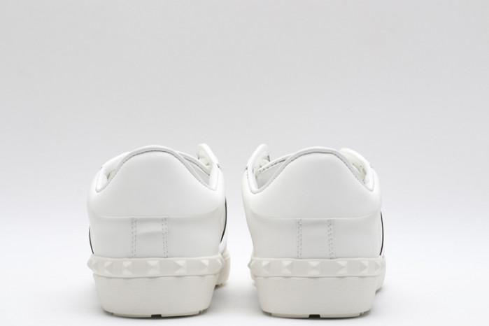 Va1e*ntin0 sneakers vt017