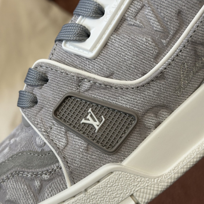 LV snekaers L0000815
