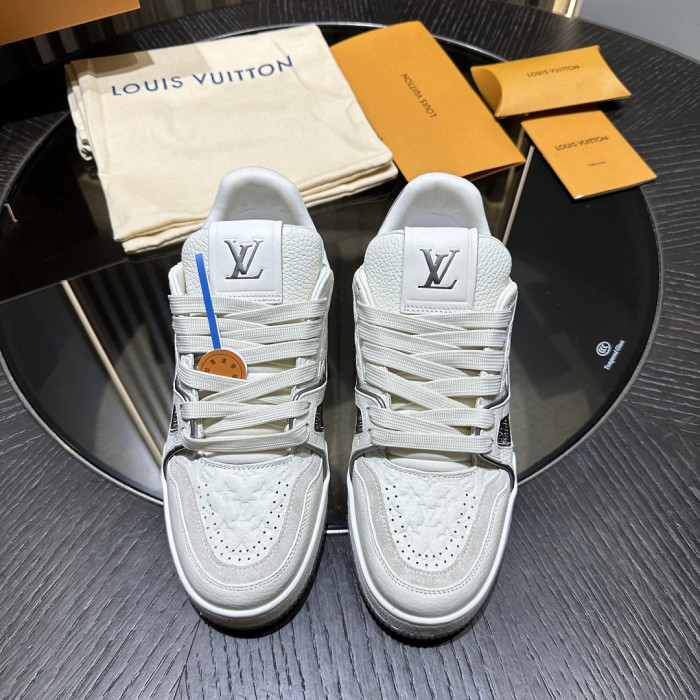 LV snekaers L0000786