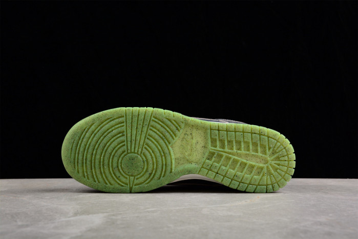 NIKE DUNK LOW SWOOSH SHADOW IRON GREY DQ7681-001