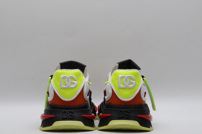 DG Sneaker22
