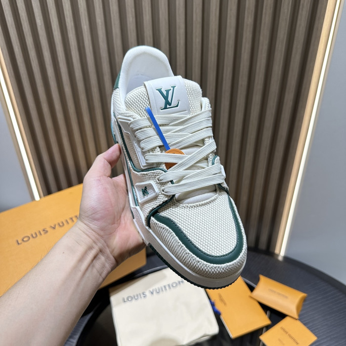 LV snekaers L0000836