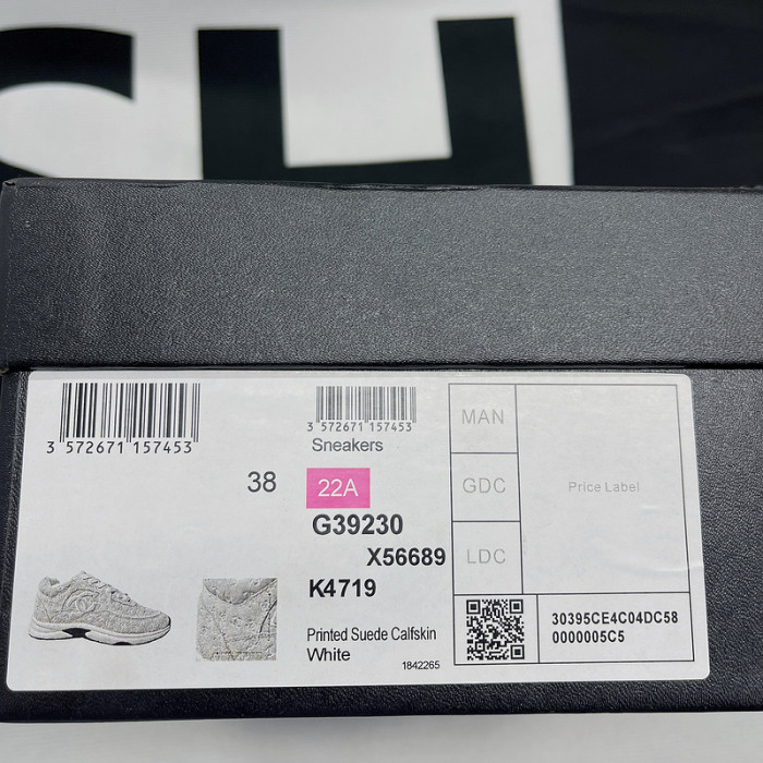 Chane* snekaers C000015