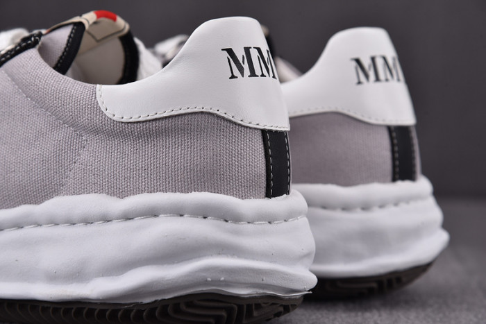 Ma*s*n mihara yasuhiro sneaker mmys42