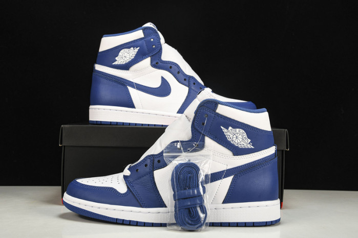 AIR JORDAN 1 RETRO HIGH OG "STORM BLUE" 555088-127