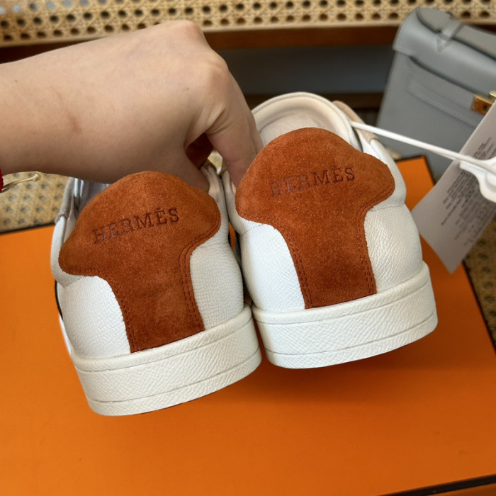 H**me5 snekaers hm036