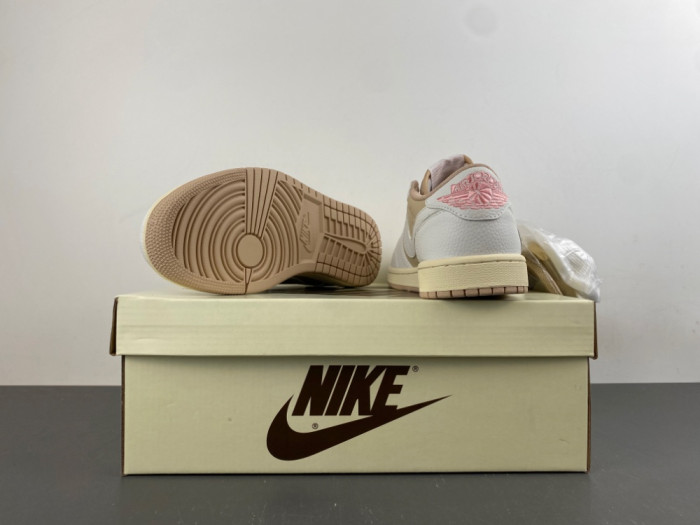 Air Jordan 1 Low Travis Scott Sail DM7866 106
