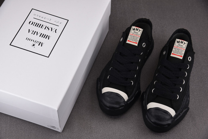 Ma*s*n mihara yasuhiro sneaker mmys69