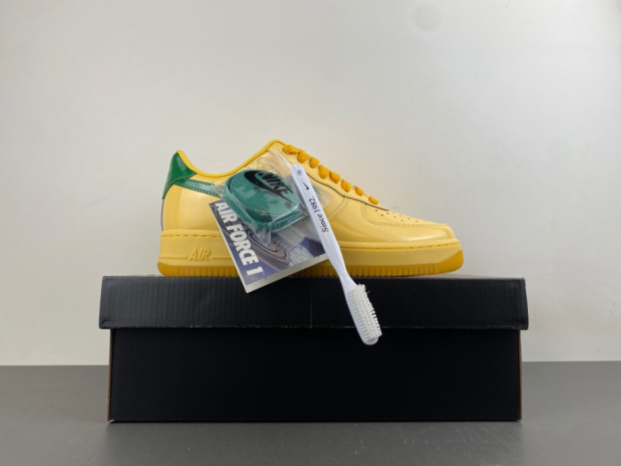 Nike Air Force 1 Low Patent Leather Topaz Gold IO4489-700