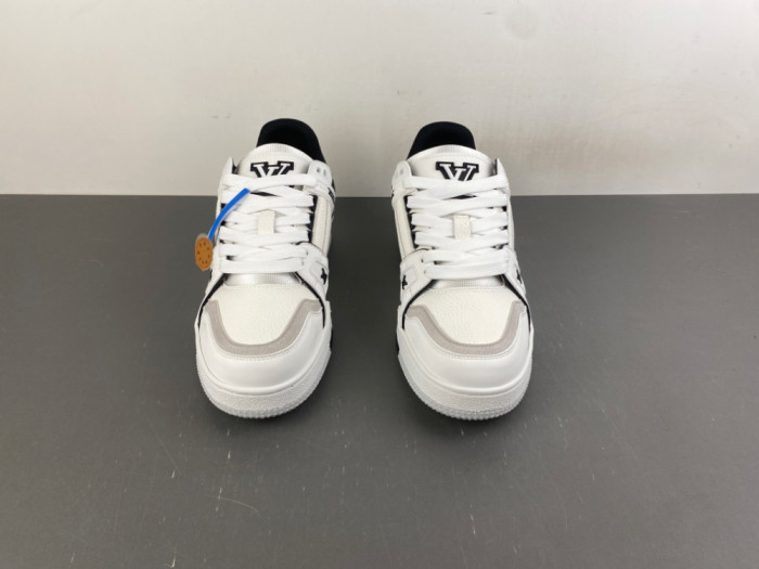 LV snekaers L0000784