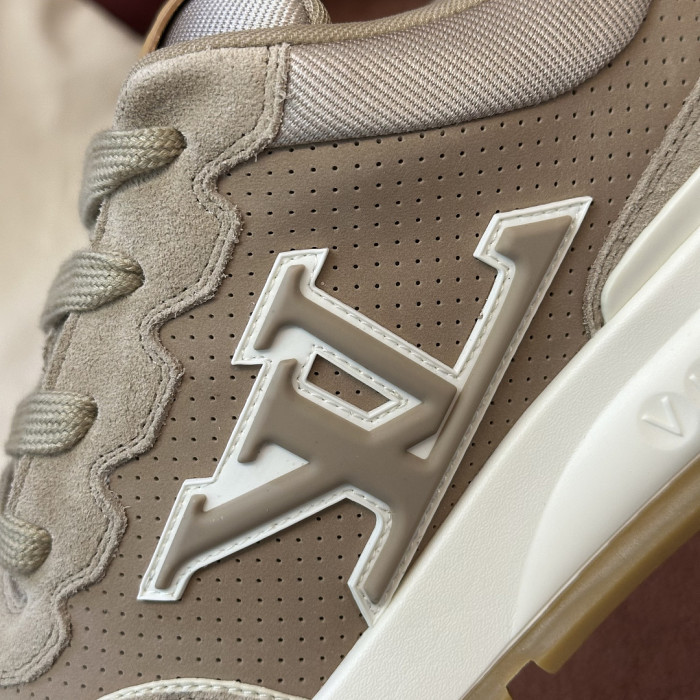 LV snekaers L0000807