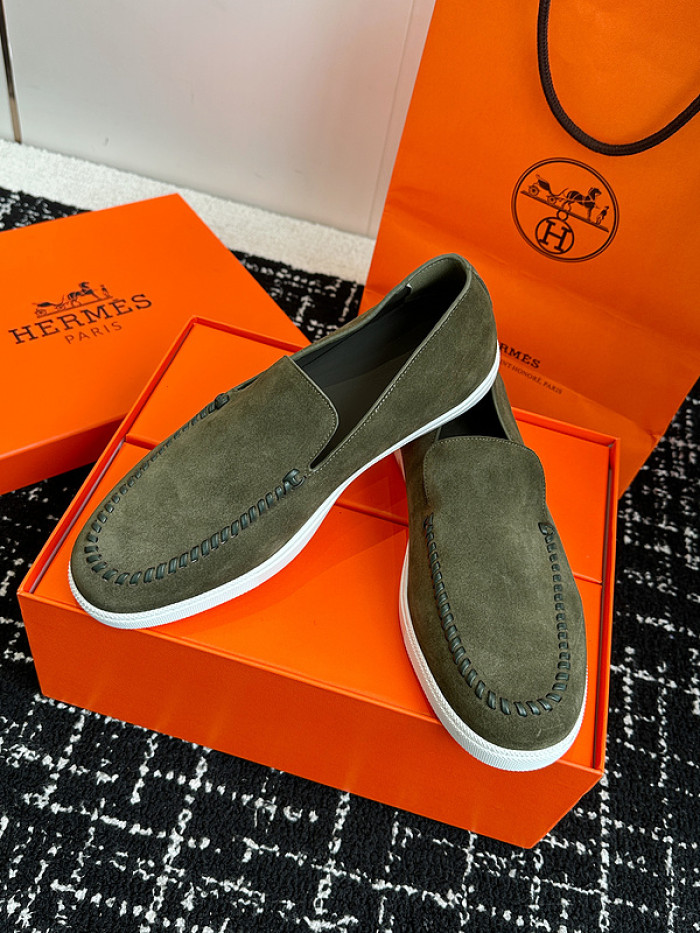 H**me5 loafers hm072