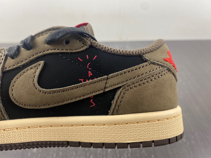 TRAVIS SCOTT X AIR JORDAN 1 LOW “MOCHA” KIDS CQ4277-001