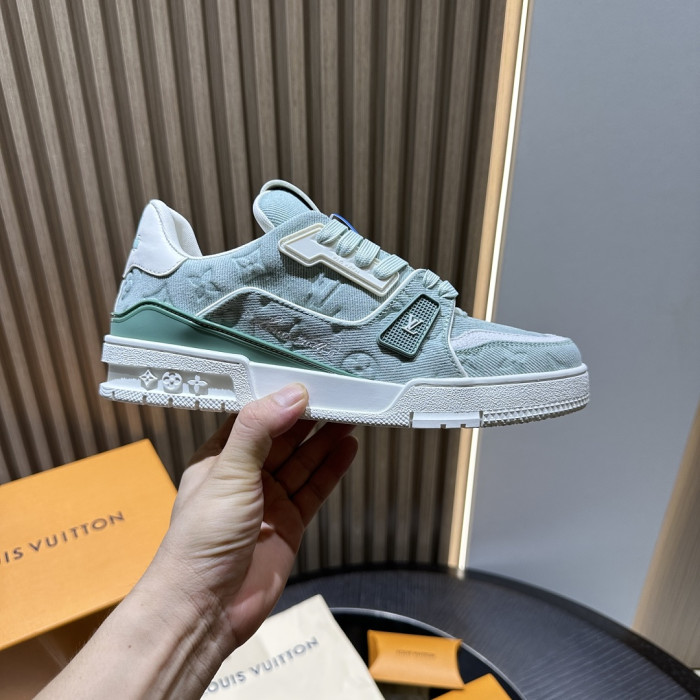 LV snekaers L0000829