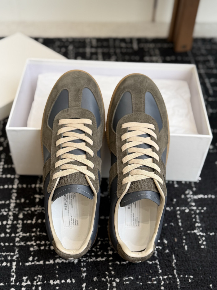 Ma1s0n Marg*e1a CALFSKIN S57WS0439