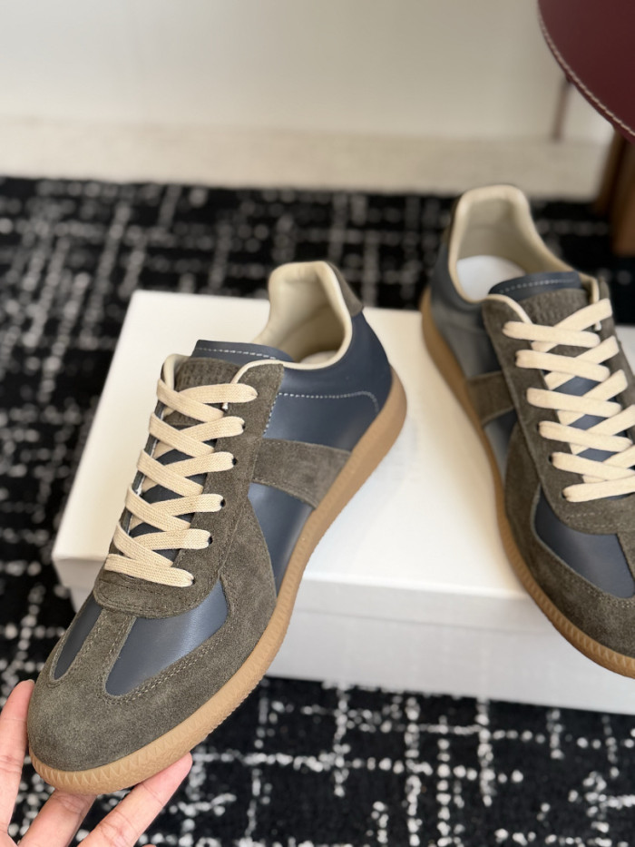 Ma1s0n Marg*e1a CALFSKIN S57WS0439
