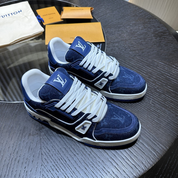 LV snekaers L0000903