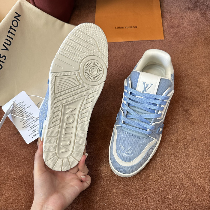 LV snekaers L0000817