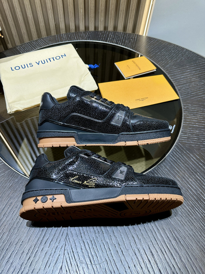 LV snekaers L0000707