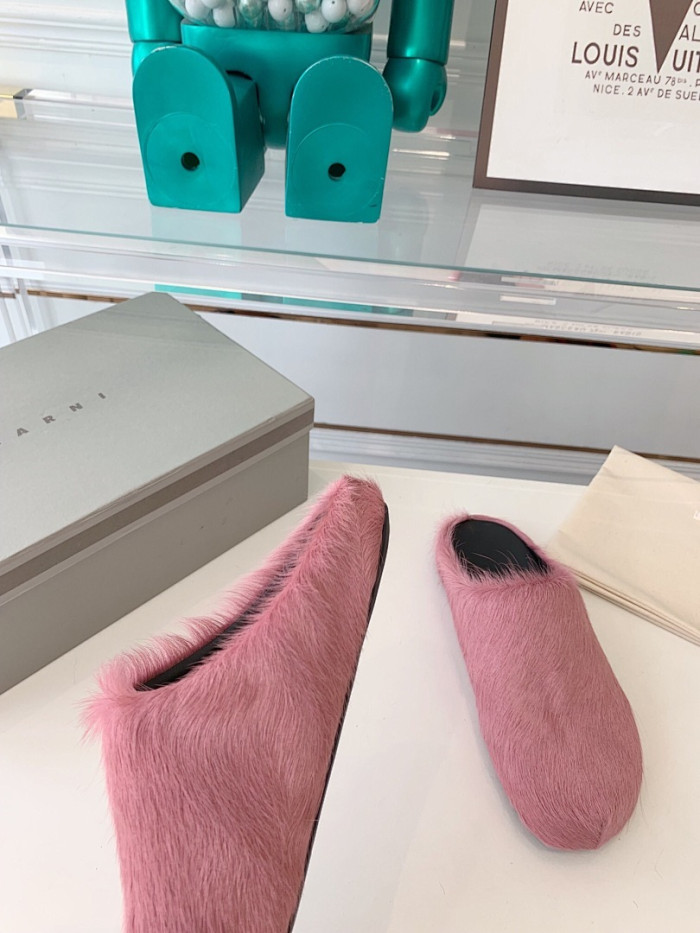 Marni Slides M015