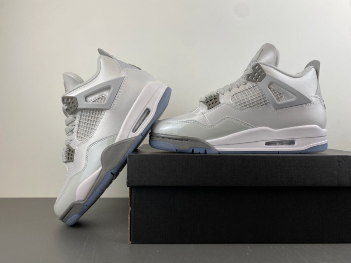 Air Jordan 4 Retro Photon Dust Blue Chill HV4401-014
