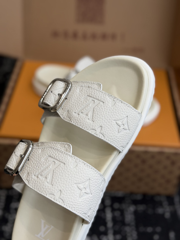 L&V sandal 280