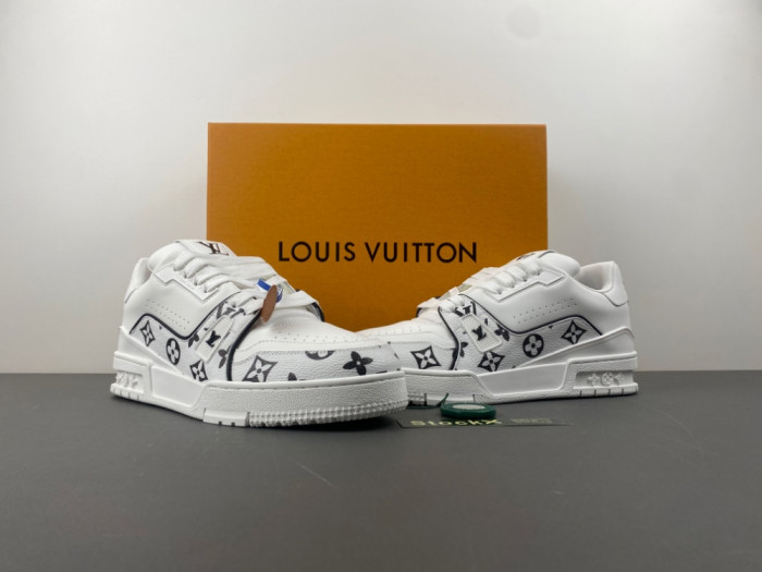 LV snekaers L0000561