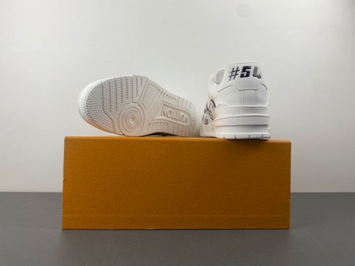 LV snekaers L0000561