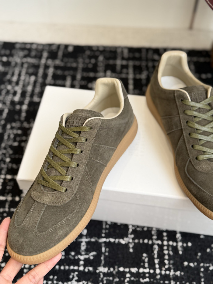 Ma1s0n Marg*e1a CALFSKIN S57WS0430