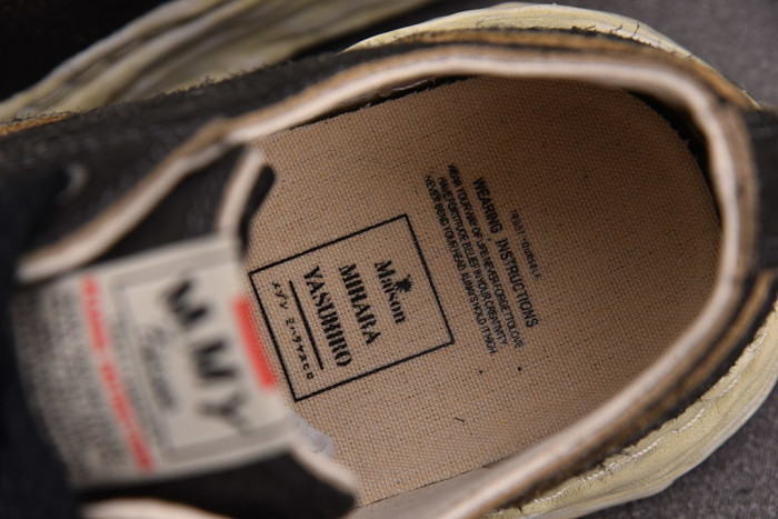 Ma1s0n MIHARA YASUHIRO SNEAKER MMYS109