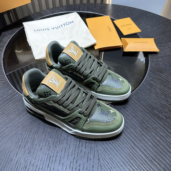 LV snekaers L0000831