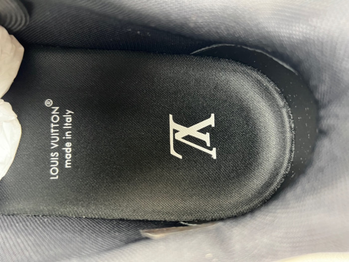 LV snekaers L0000634