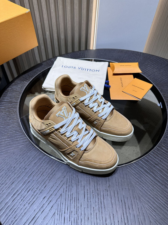 LV snekaers L0000397