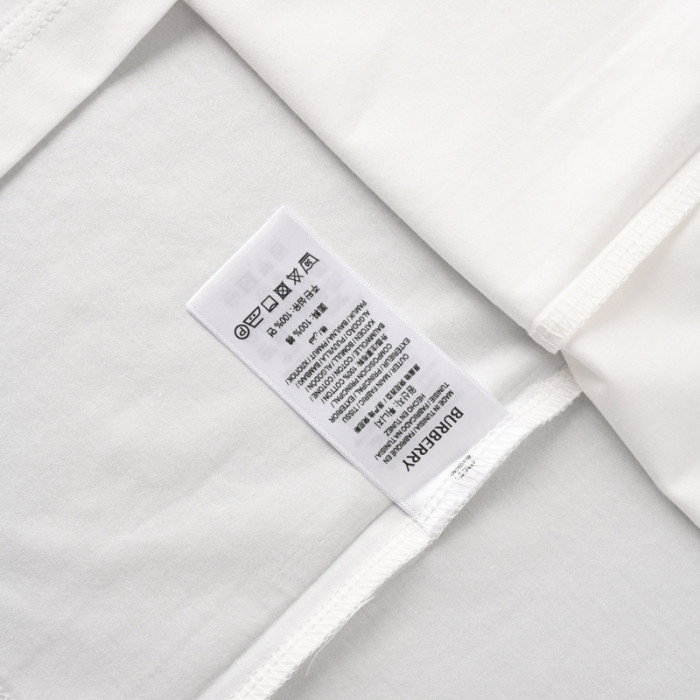 BUR*ERRY T-SHIRT BR11