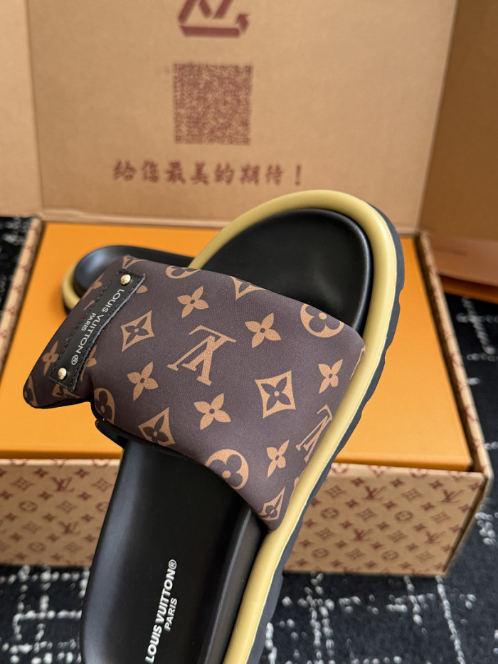 L&V sandal 267