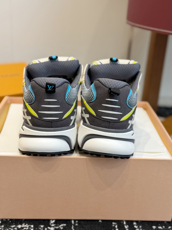 LV sneakers L0000851