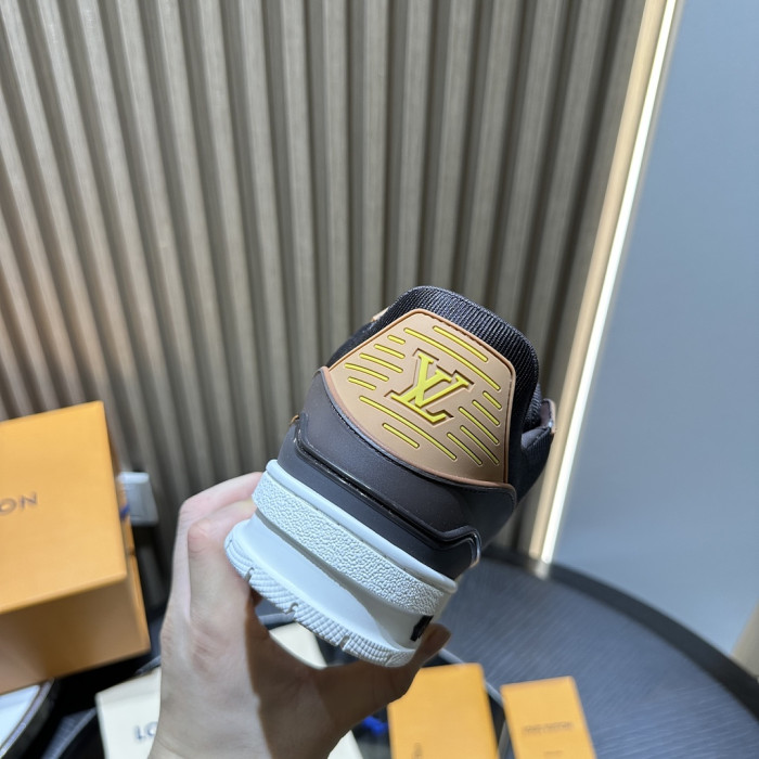 LV sneakers L0000863