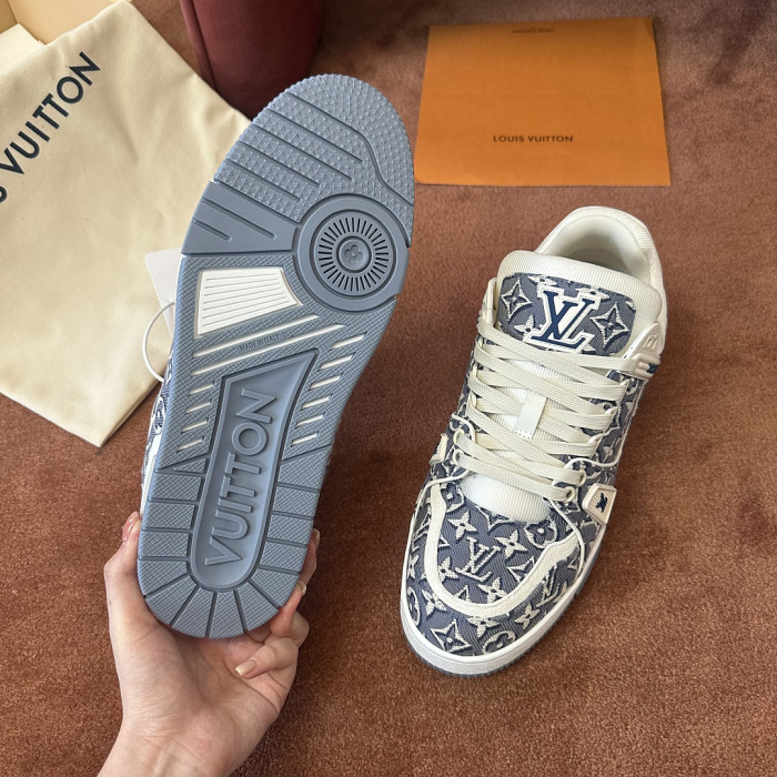 LV snekaers L0000826