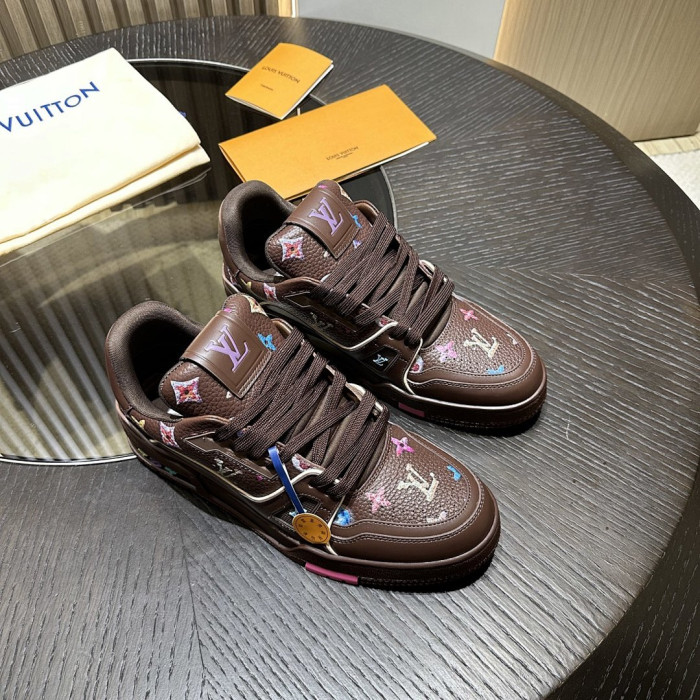 LV snekaers L0000736