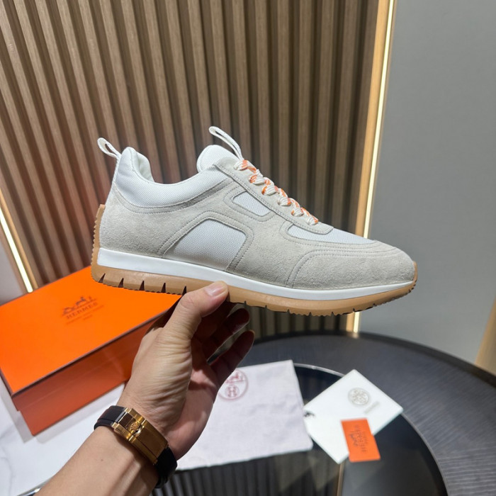 H**me5 snekaers hm050