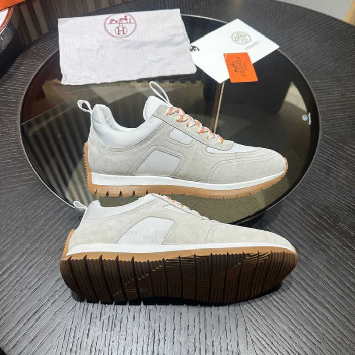 H**me5 snekaers hm050