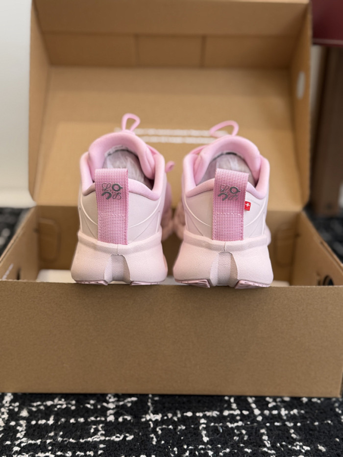 L0ew* SNEAKERS LW030