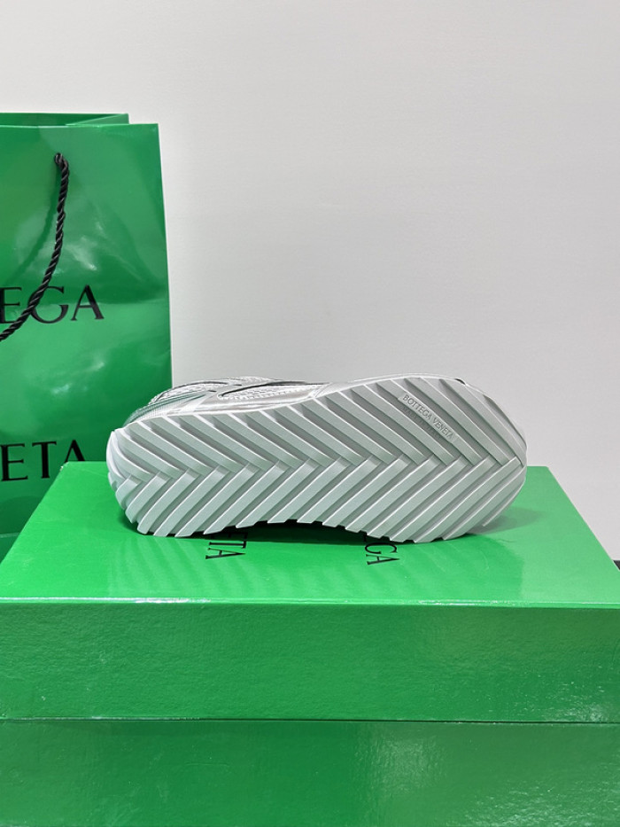 b0tt*ga Ven*ta sneakers bv00047