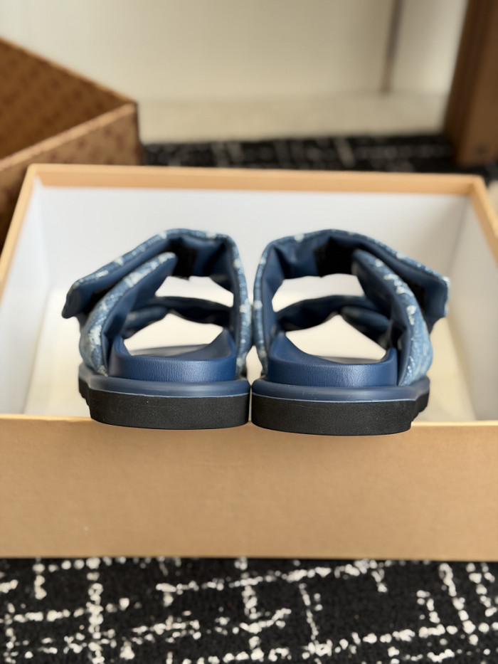 L&V sandal 253