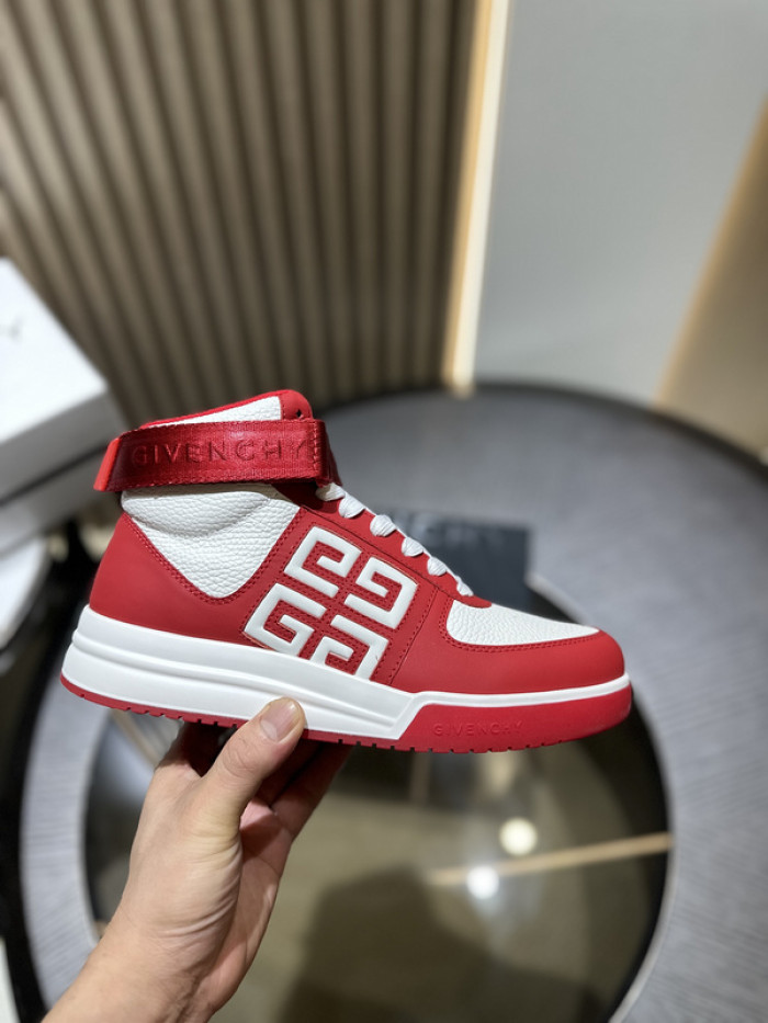 Givenchy Sneakers 660028