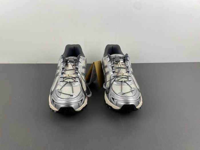 As1cs sneaker 1203a497-200