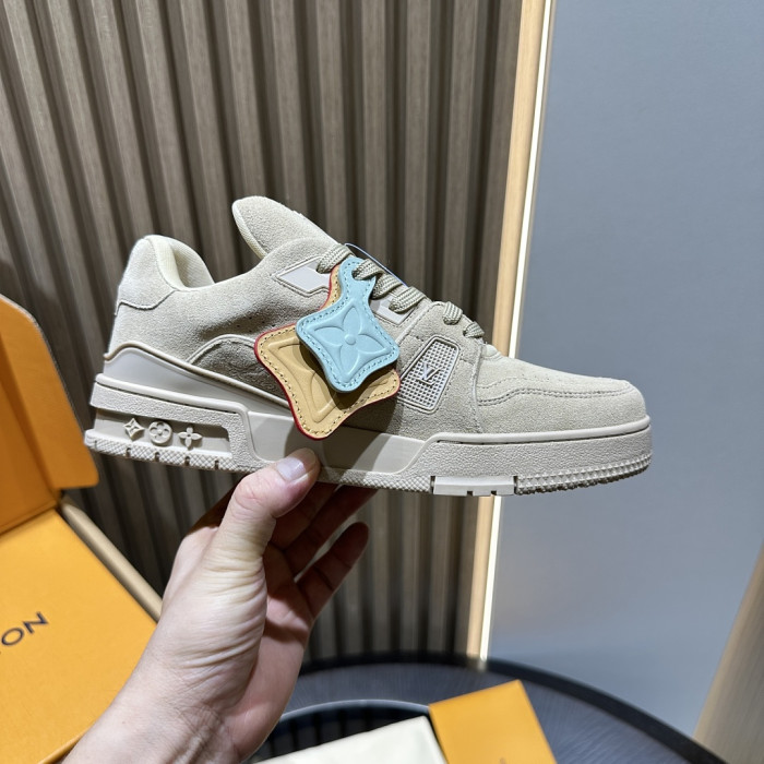 LV snekaers L0000789