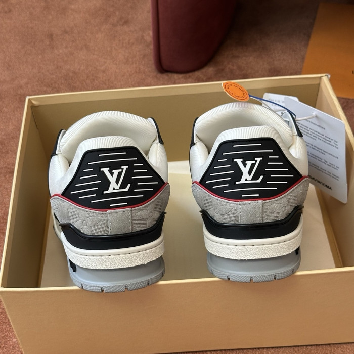 LV snekaers L0000902
